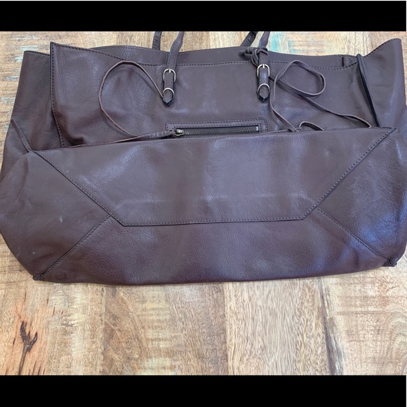 Balenciaga, Paris Tote/Purse - Picture 10 of 12